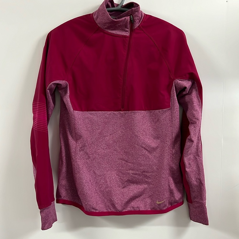 Women’s Nike Running drinfit size medium pink, long‎ sleeve, 1/2 zip